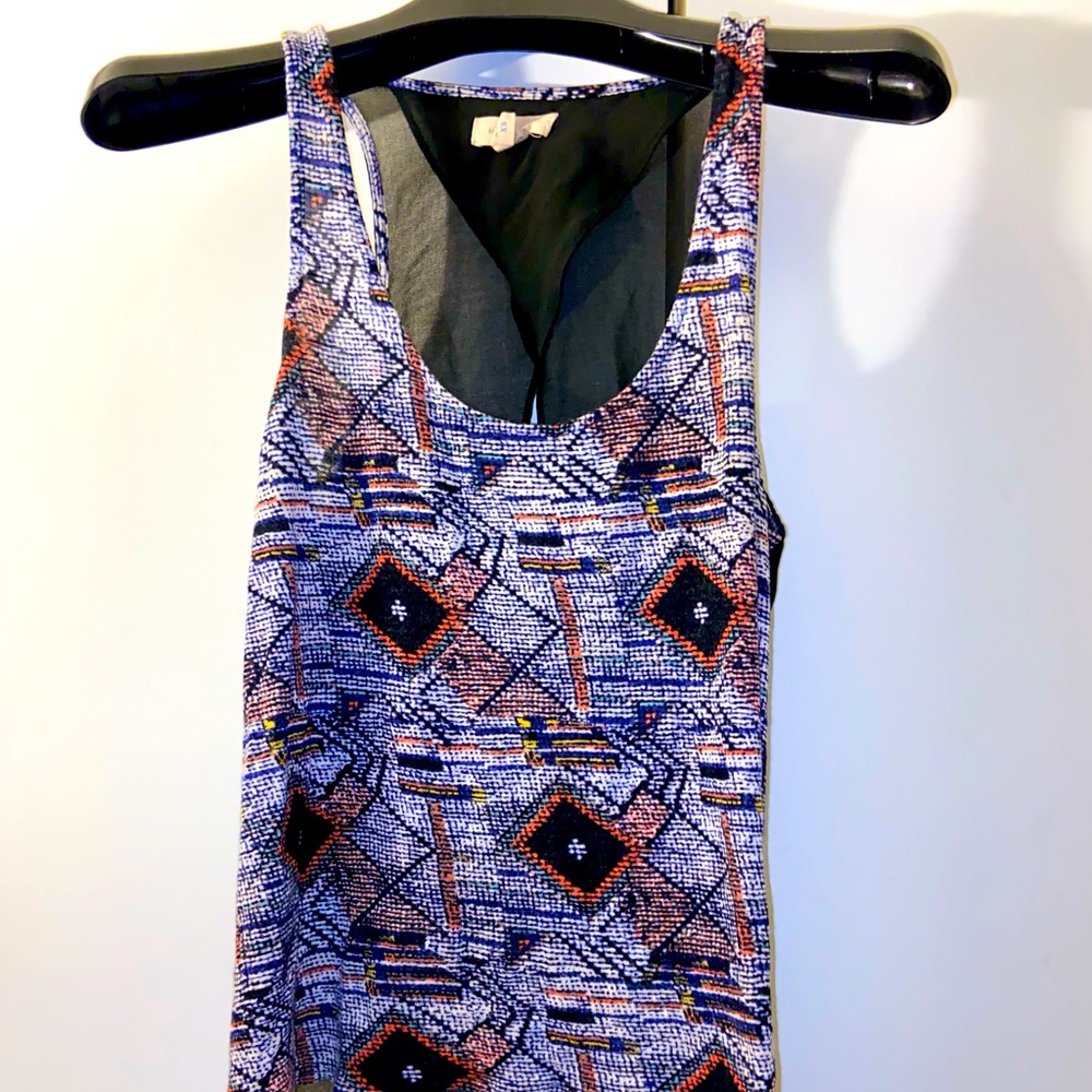 Mesh pattern shirt